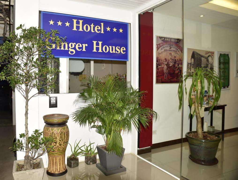 ホテル Oyo 373 Mc Ginger House パトン エクステリア 写真